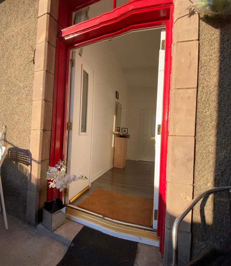Old Town View Apartment Edinburgh Buitenkant foto